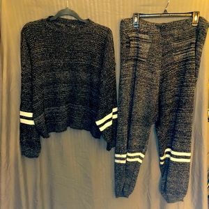Boohoo 2pc sweater set